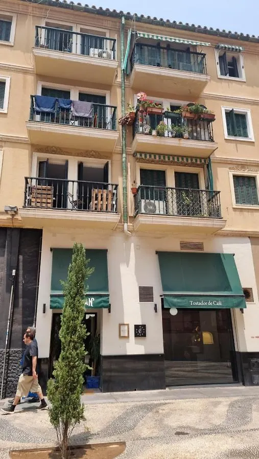 Holidays2Malaga Eduardo Ocon Quiet&High Speed Wifi 0*, Malaga