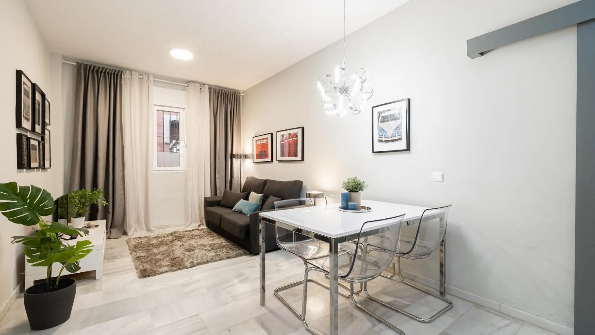 Holidays2Malaga Eduardo Ocon Quiet&High Speed Wifi