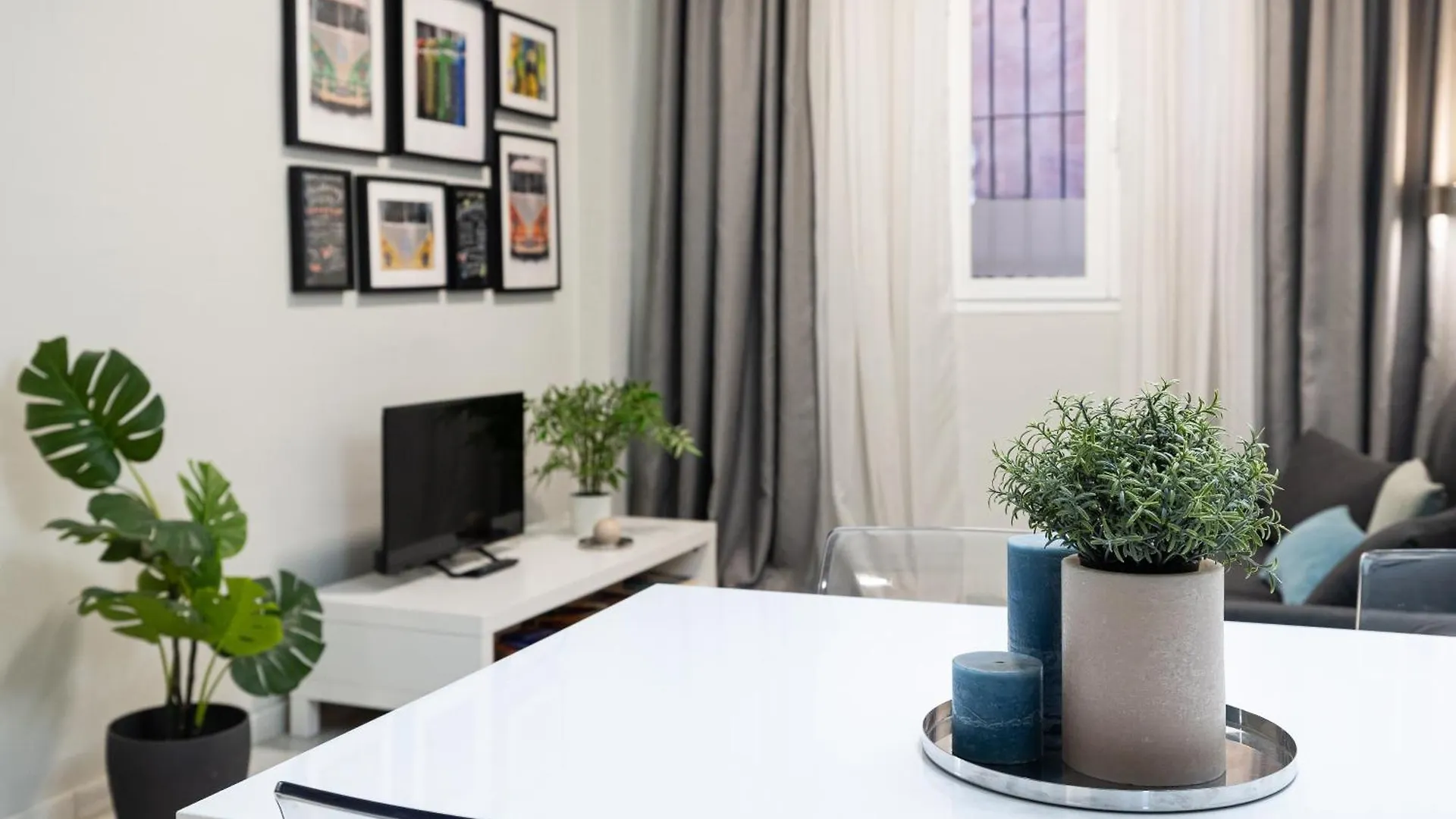 Holidays2Malaga Eduardo Ocon Quiet&High Speed Wifi Malaga
