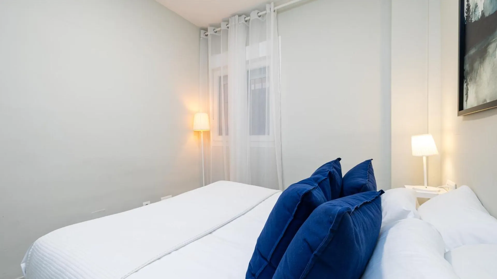 Holidays2Malaga Eduardo Ocon Quiet&High Speed Wifi 0*, Malaga Spain